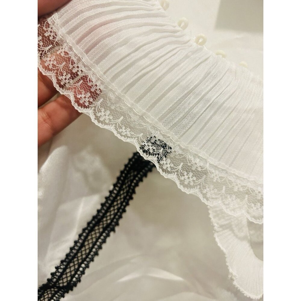 Self Portrait Womens White & Black Top Size US 6 Detailed Lace Ruffle Mock Neck